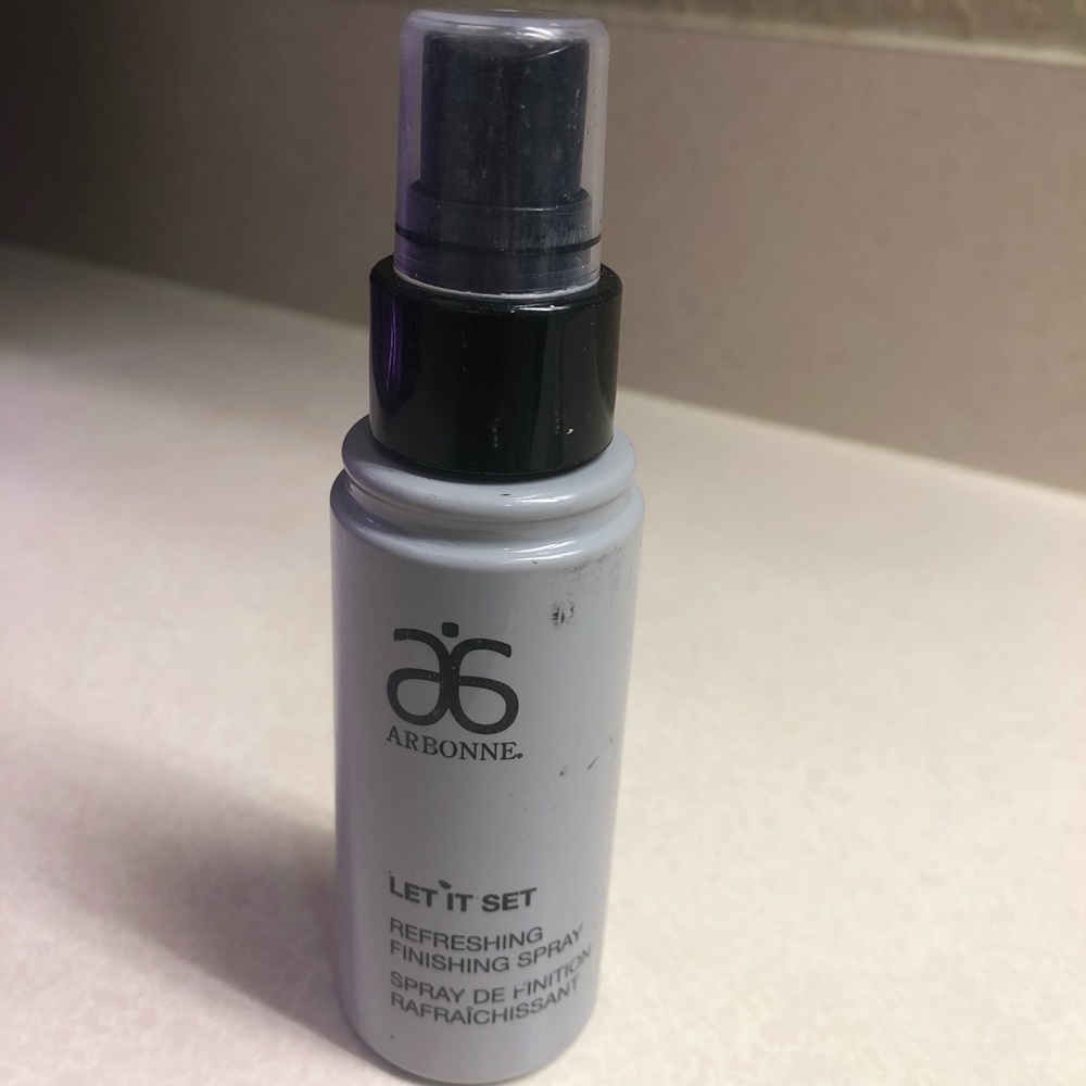 Arbonne Finishing Spray